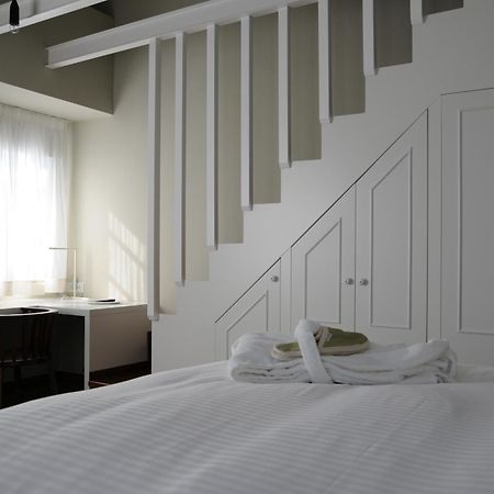 Hotel Metropolis Ioannina Buitenkant foto