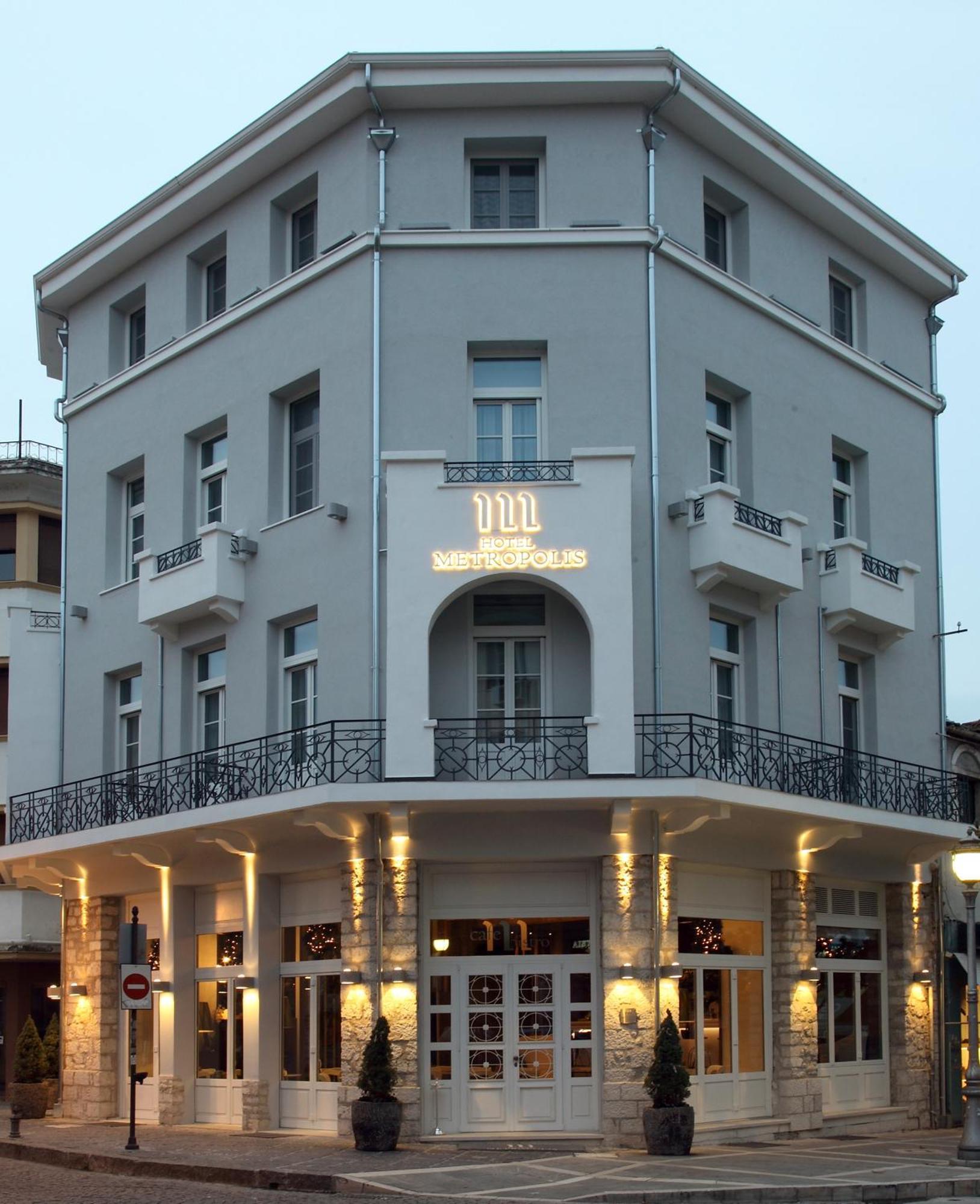 Hotel Metropolis Ioannina Buitenkant foto